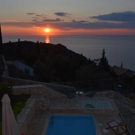 Thetis With Private Pool Where The Sunsets Fade Away Vilă Áyios Nikítas