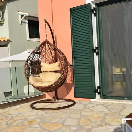 Thetis With Private Pool Where The Sunsets Fade Away